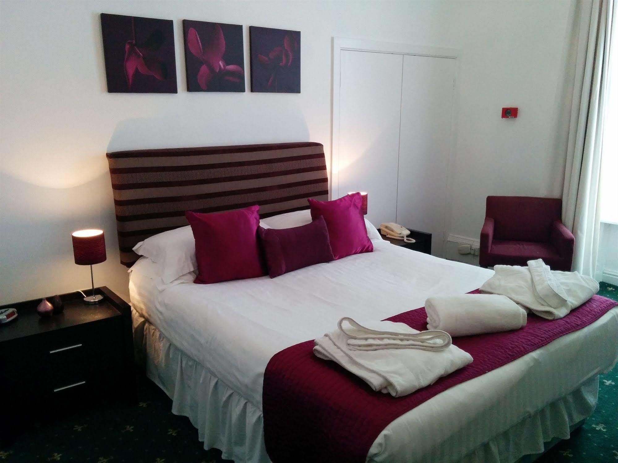 Norton House Hotel - Mumbles Swansea Buitenkant foto